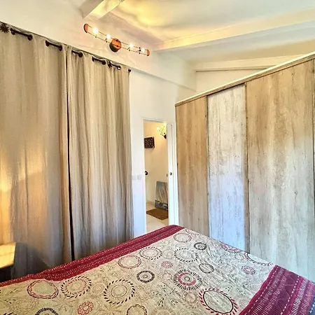 Duplex A Ajaccio Pres Plage, Clim, Parking, Wifi - Fr-1-61-634 * Ajaccio (Corsica)